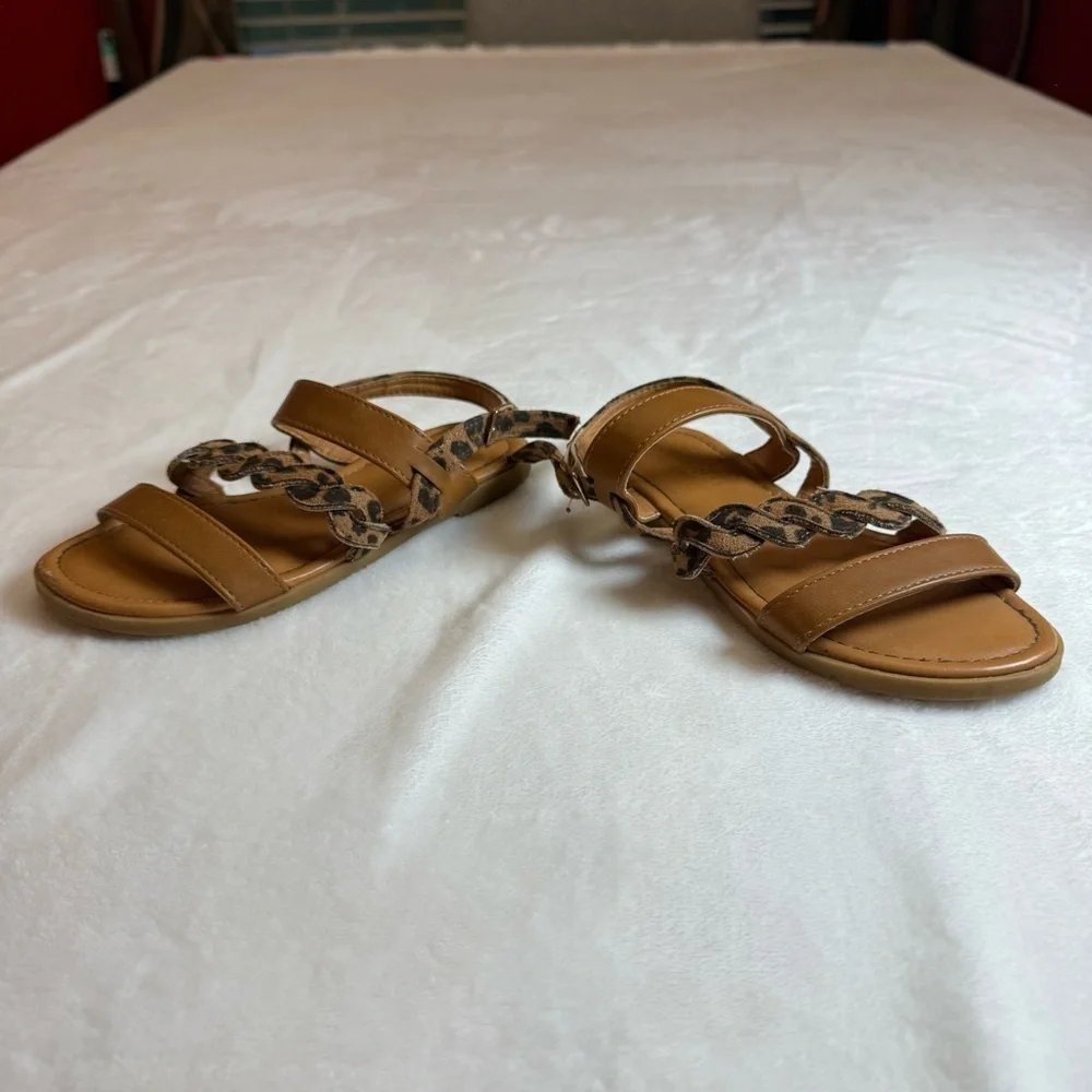 Unr8ed Leopard Print Strap Sandals